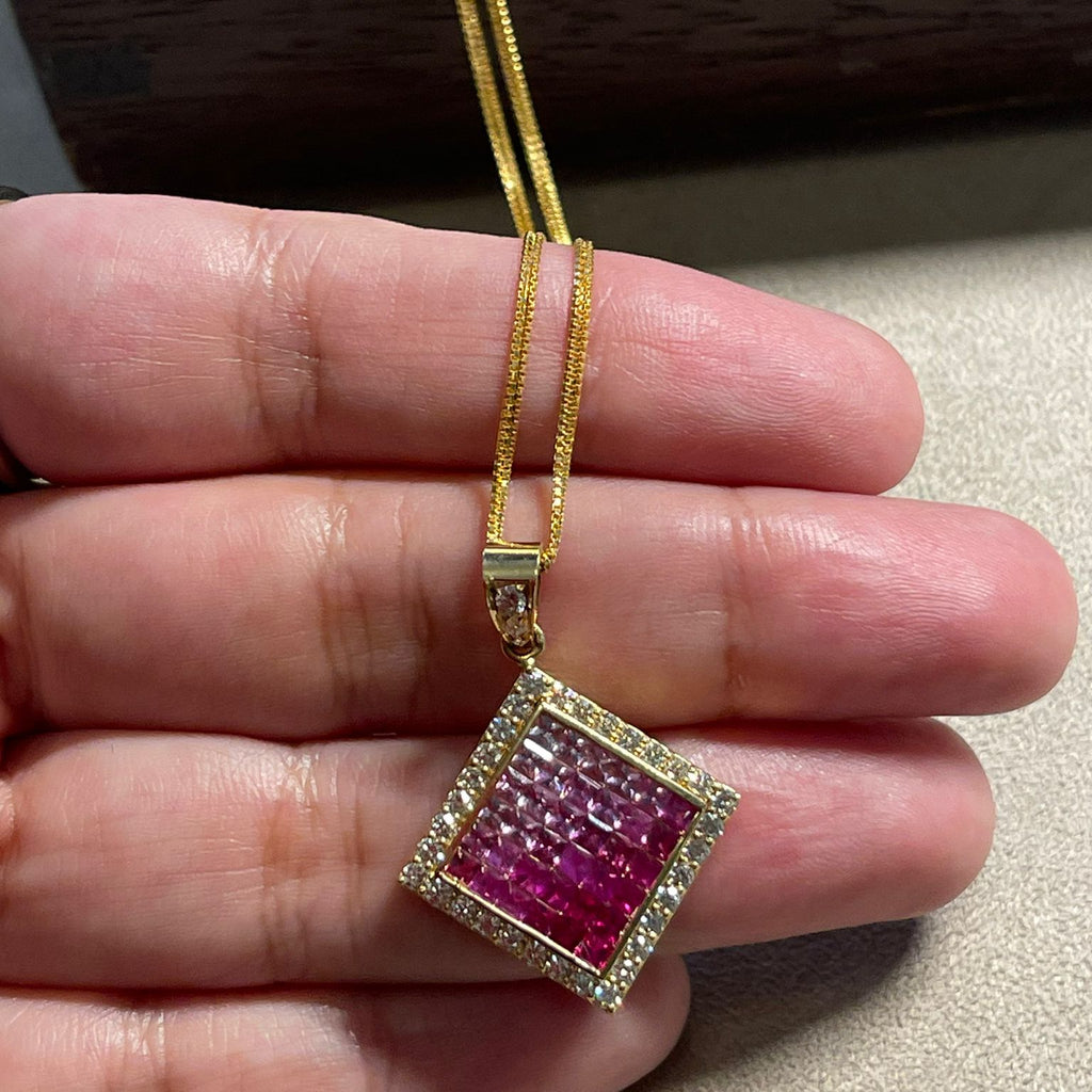 Diamond Pink Sapphire Necklace in 18ct Yellow Gold by Türler Schmuck und Uhren