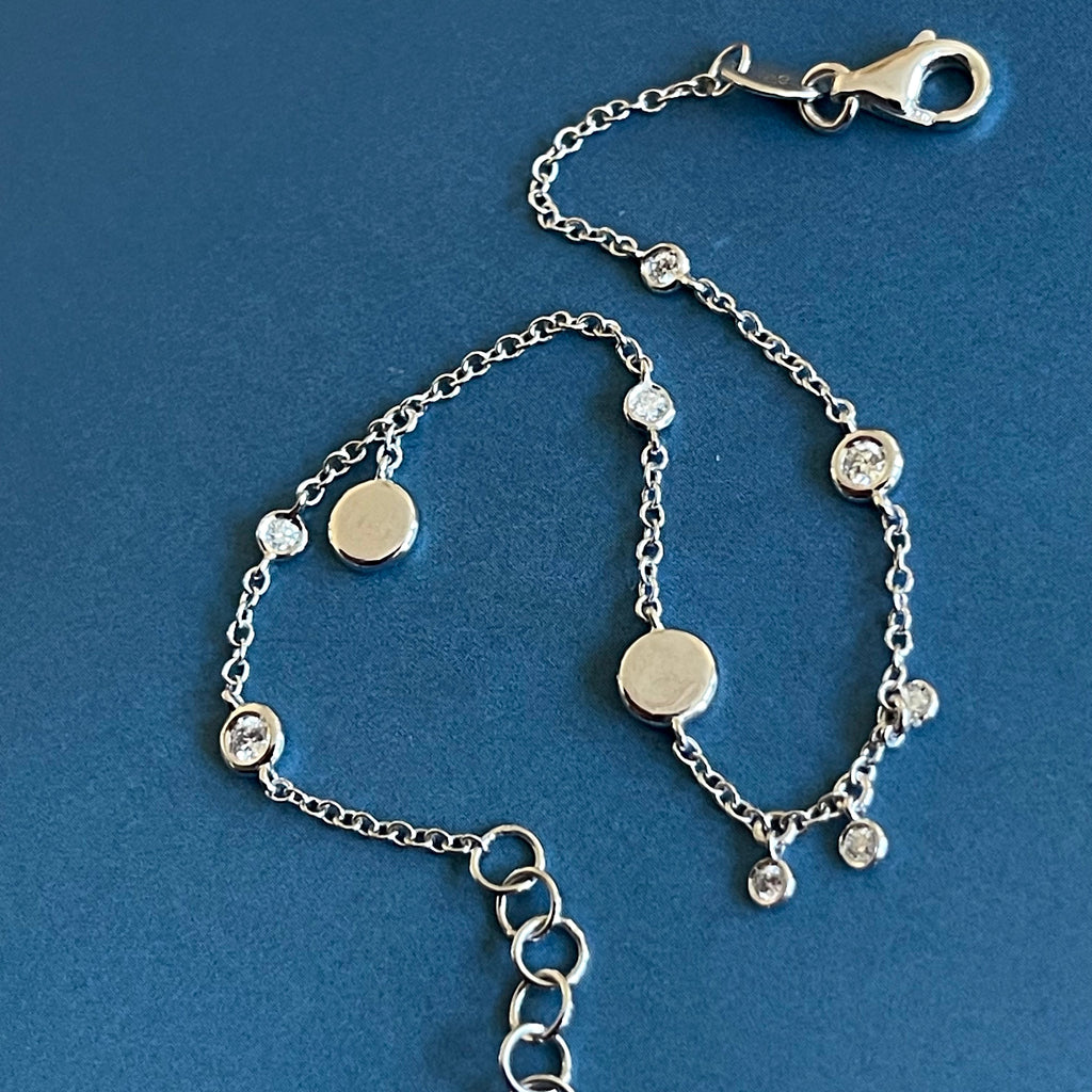18ct White Gold Diamond Bracelet 0.15ct With Disc Charms Bezel Drops