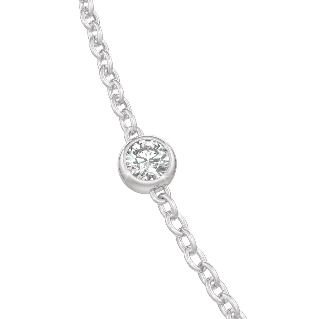 Splendeur Glacée : Collier sautoir à pendentif diamant