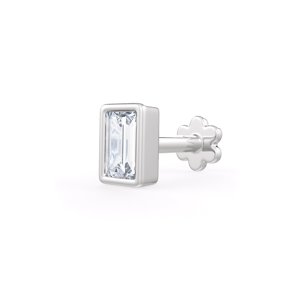 Baguette diamond nose stud in 18k white gold
