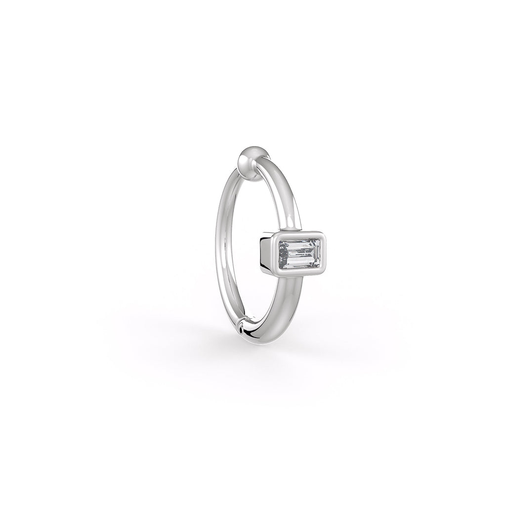 Sparkling 18ct gold diamond nose hoop