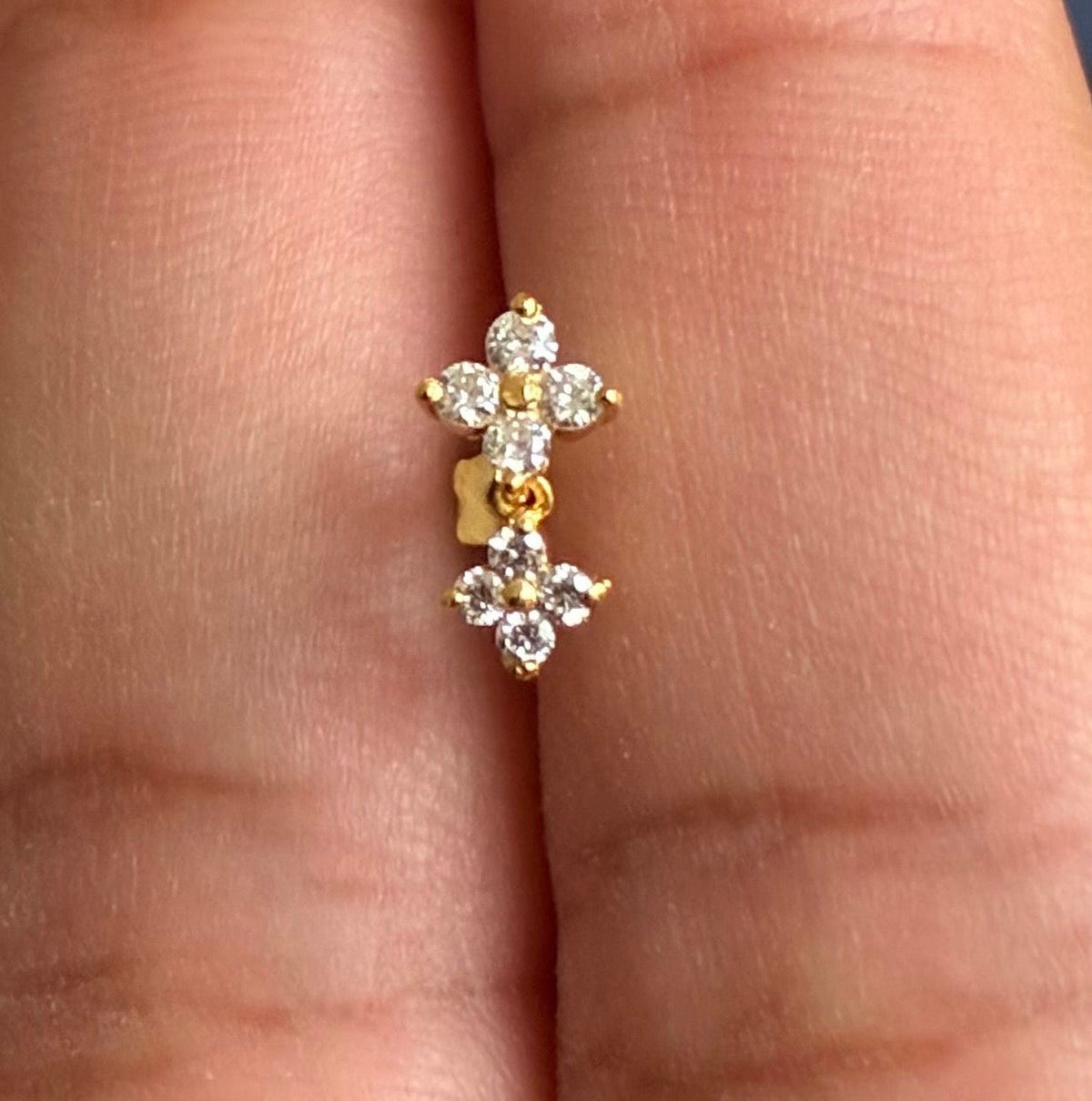 Daisy flower diamond nose stud with yellow gold setting