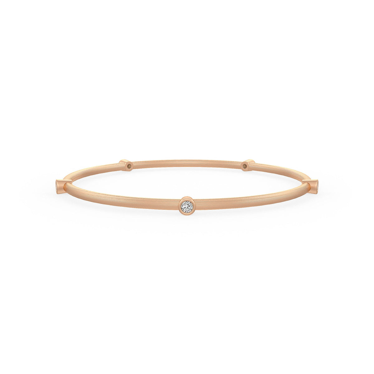 Bracelet jonc serti d'un diamant éternité de 0,51 ct, en or rose 18 carats brossé.