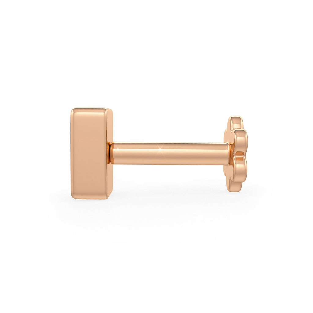 Side view of a nose stud