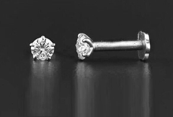 Puce de nez solitaire en diamant | Or blanc 18 carats