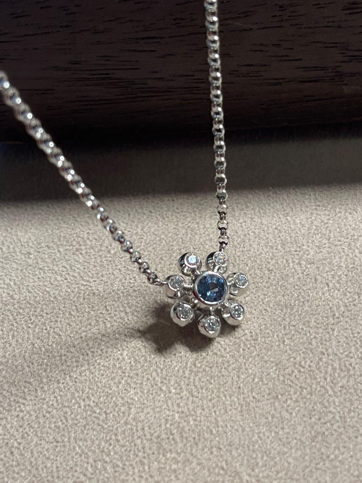 Saphir-Diamant-Blume-Gänseblümchen-Halskette 18 Karat Weißgold von Türler Schmuck und Uhren