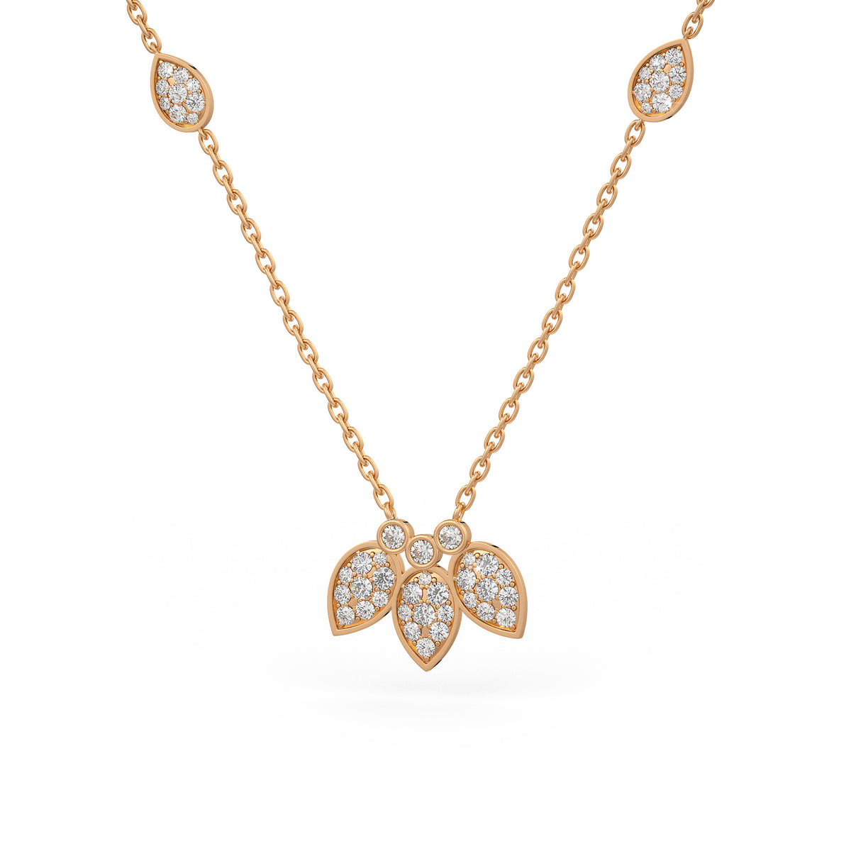 Collier en or rose 18 carats serti de diamants de 1,40 ct et orné de pétales de nénuphar.