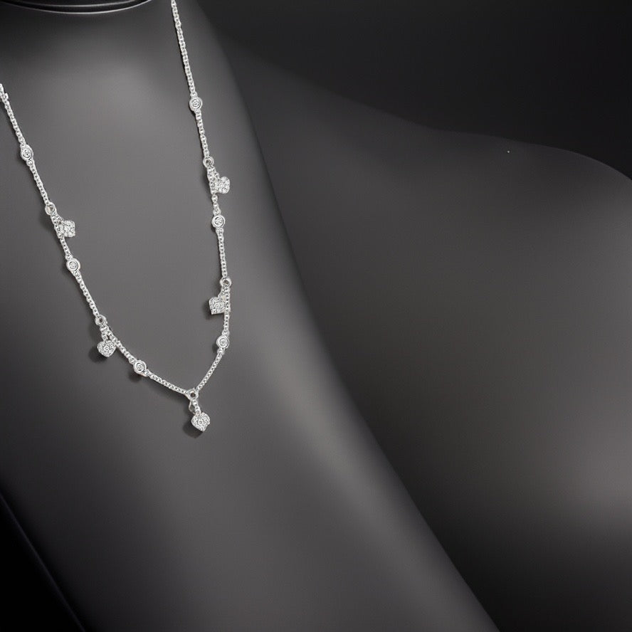 Collier avec pendentif cœur en diamant en or blanc 18 carats, demi-carat
