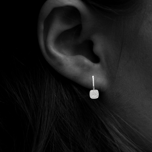 Ohrhänger mit 1,10 ct kissenförmigem Diamanten in Weißgold