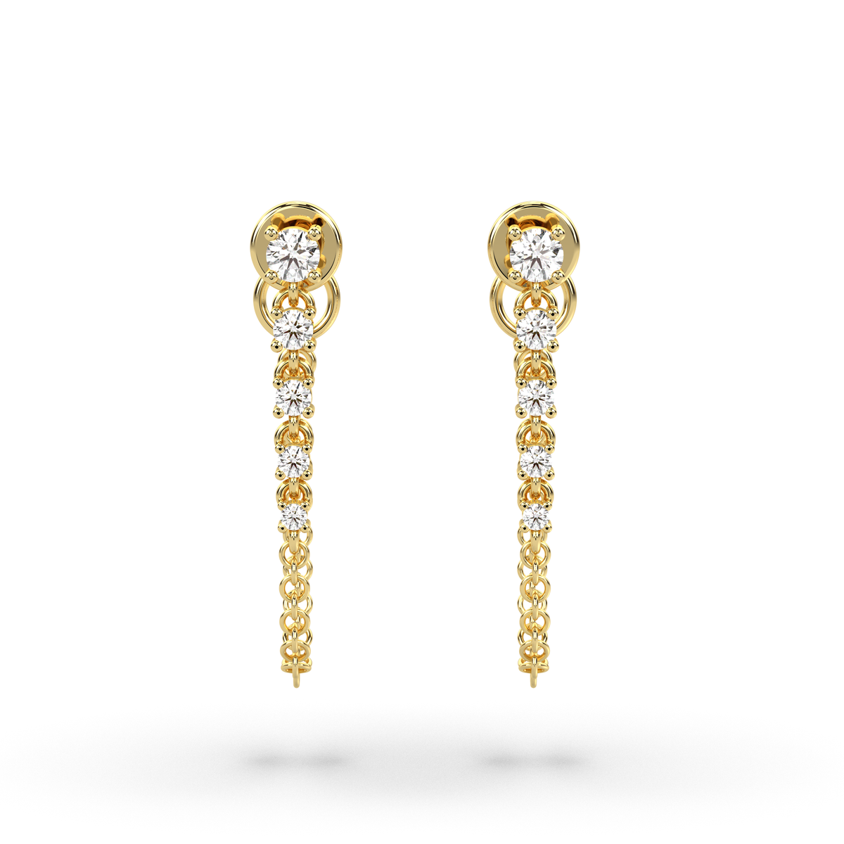 Boucles d'oreilles en or jaune serties de diamants (0,51 ct) et d'une chaîne.
