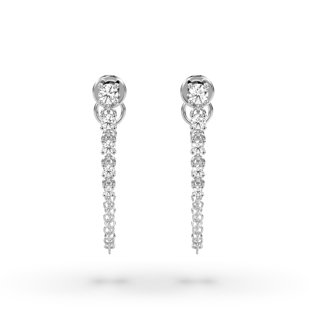 Boucles d'oreilles en or blanc serties d'une chaîne en diamant de 0,51 carat