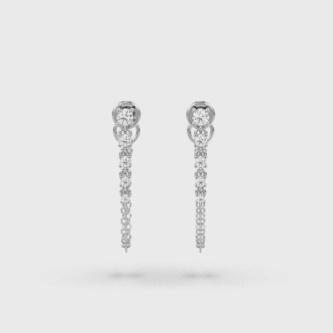 Boucles d'oreilles en or blanc serties d'une chaîne en diamant de 0,51 carat