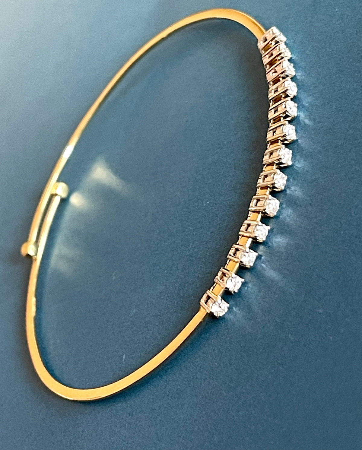 18ct Yellow Gold Diamond Bangle flexi claw set 0.45ct