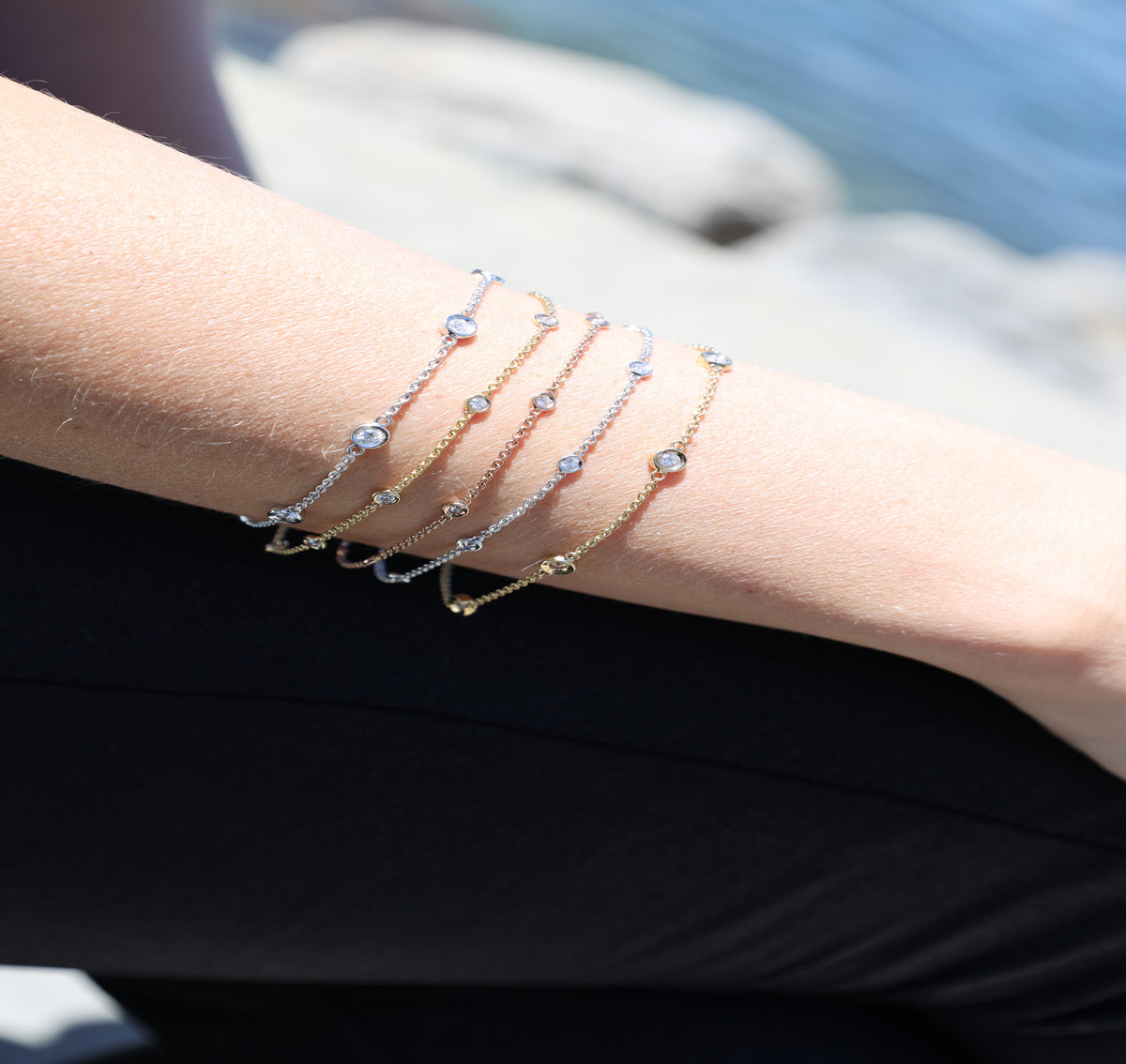 Bracelet en or jaune 18 carats serti de diamants (0,40 carat)