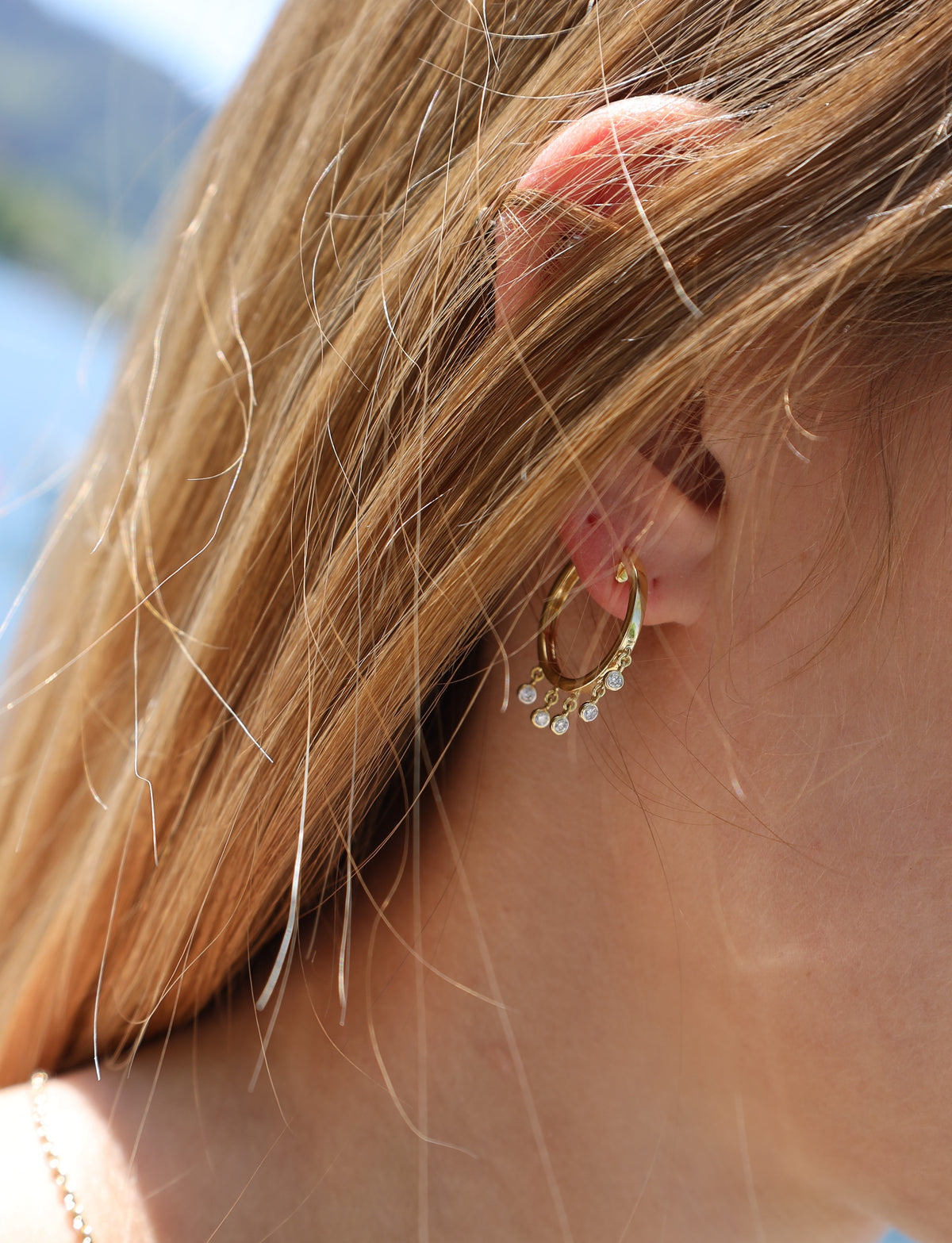 Premium lightweight diamond hoop earring