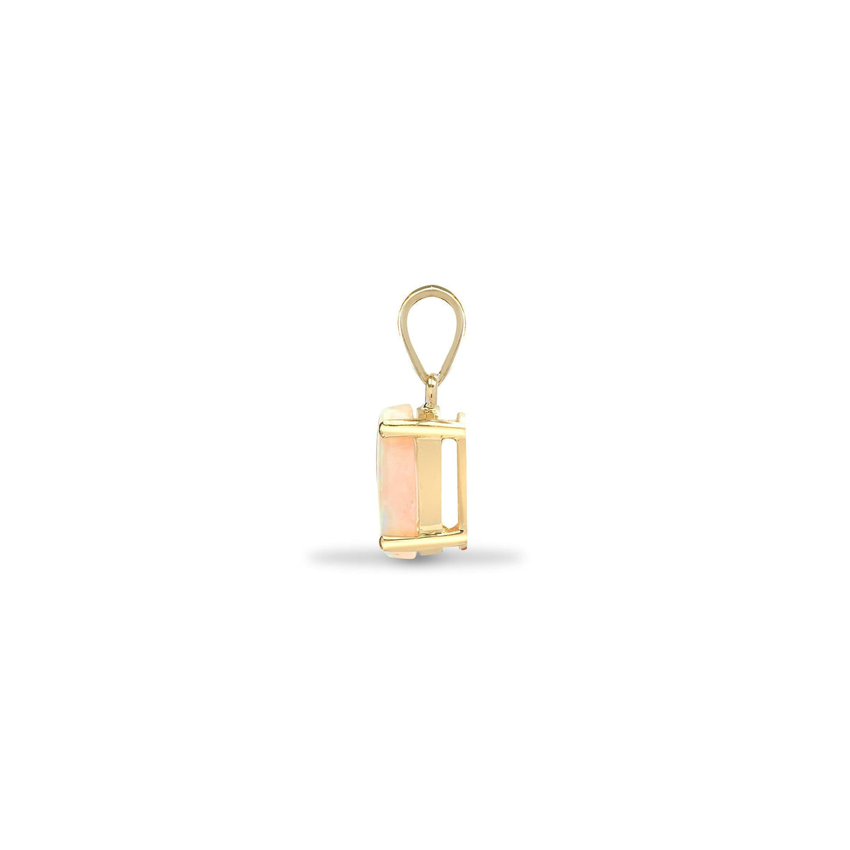 Pendentif en or jaune 18 carats et opale