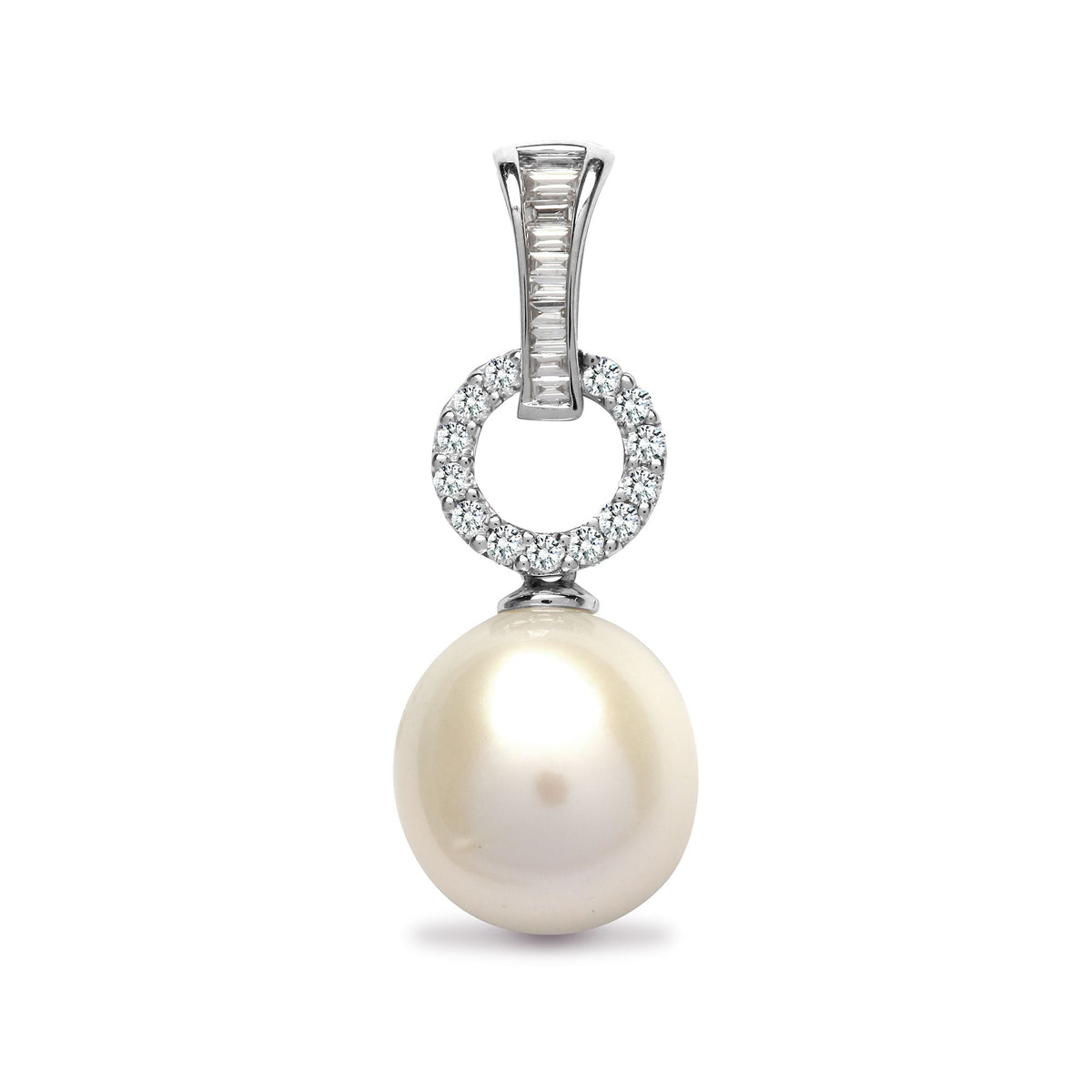Pendentif en or blanc 18 carats, diamants et perles