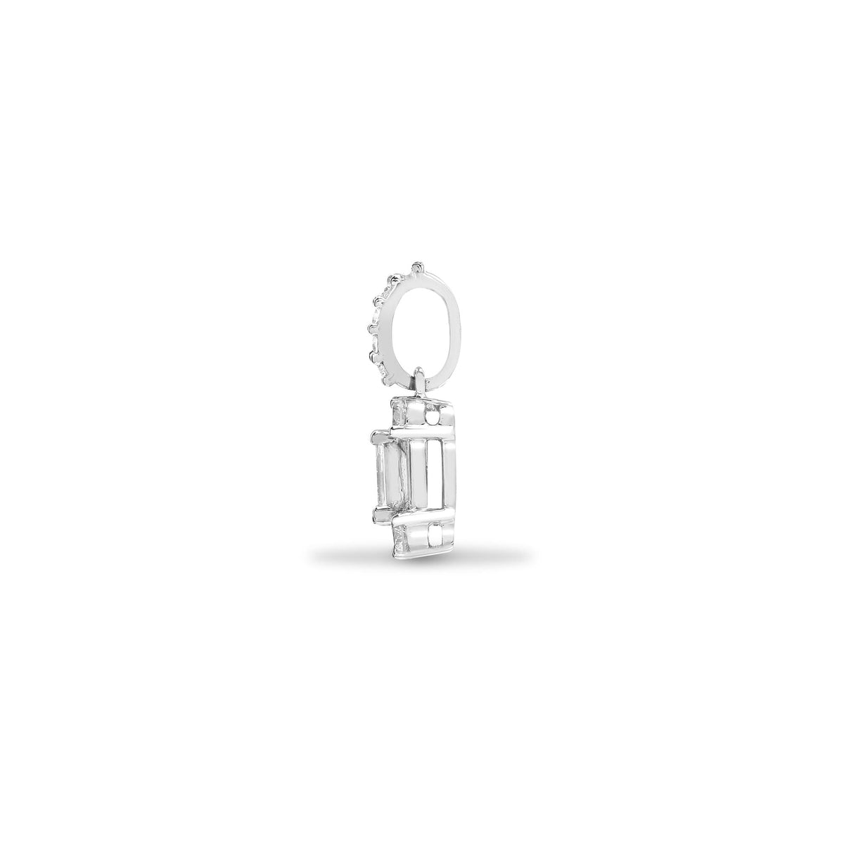 Pendentif en or blanc 18 carats serti de diamants