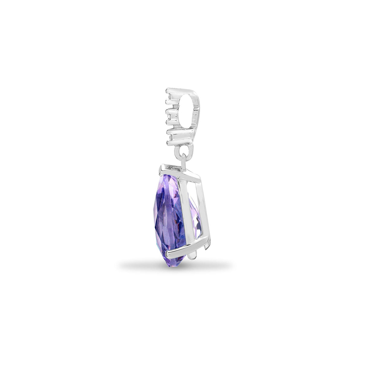 Pendentif en or blanc 18 carats, diamants et améthystes