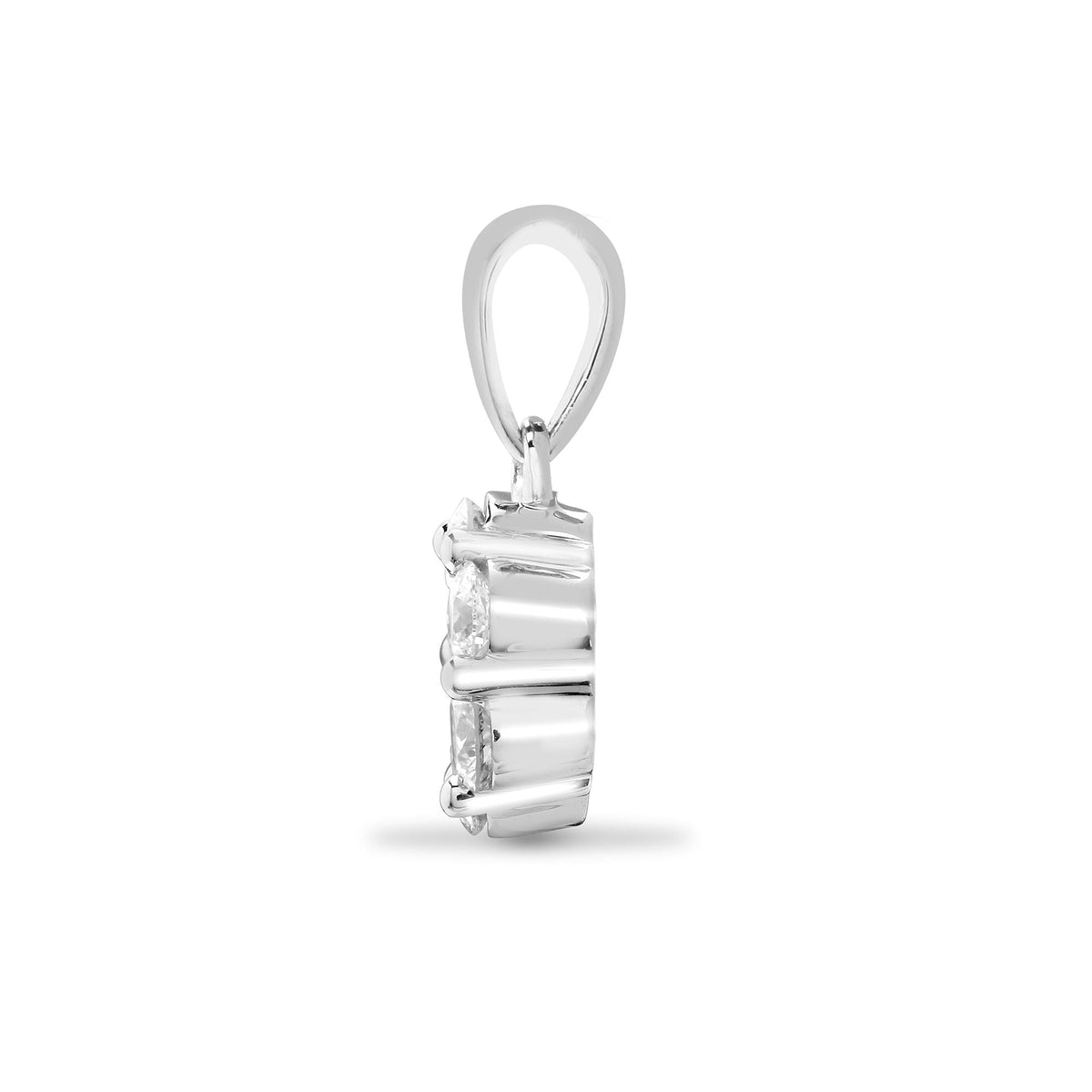 Pendentif en grappe de 7 diamants blancs 18 carats (0,75 carat au total)