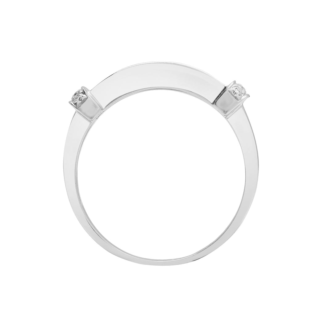 Ring aus 18-karätigem Weißgold mit 0,52 ct Diamanten im Brillantschliff und Baguetteschliff