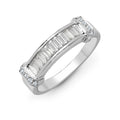 Ring aus 18-karätigem Weißgold mit 0,52 ct Diamanten im Brillantschliff und Baguetteschliff