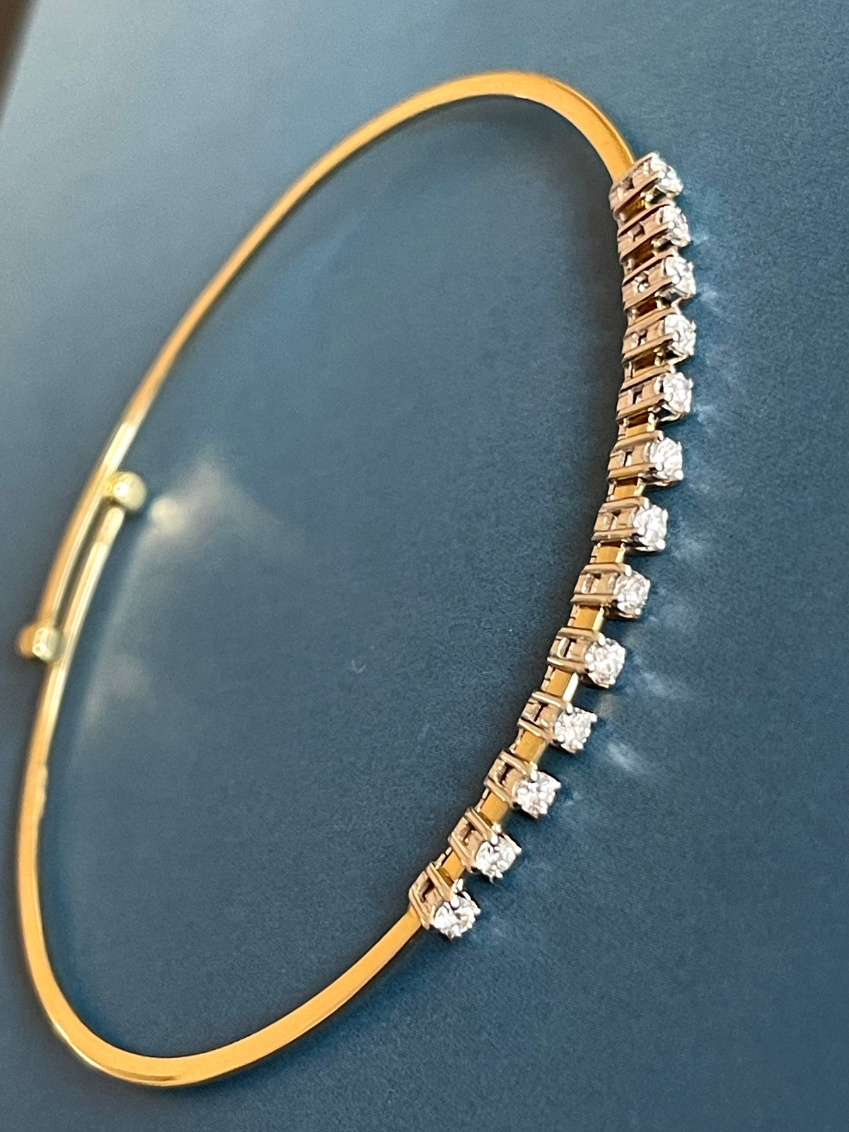 18ct Yellow Gold Diamond Bangle flexi claw set 0.45ct