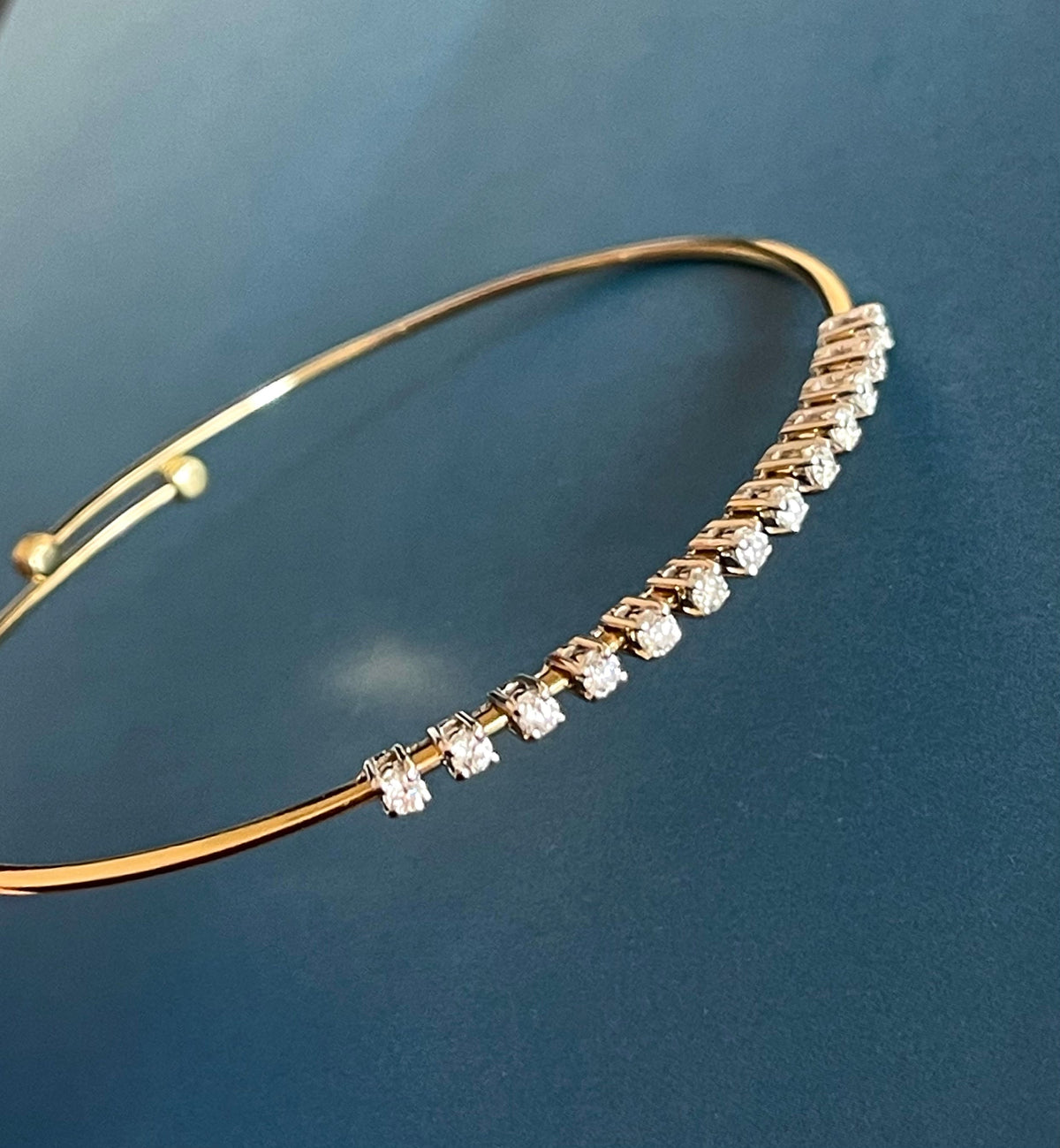 18ct Yellow Gold Diamond Bangle flexi claw set 0.45ct