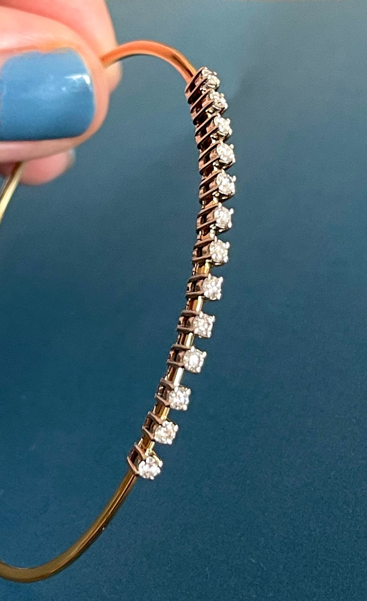 18ct Yellow Gold Diamond Bangle flexi claw set 0.45ct