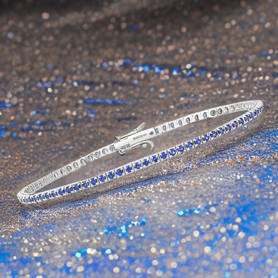Sparkling 2.20ct sapphire bracelet in white gold