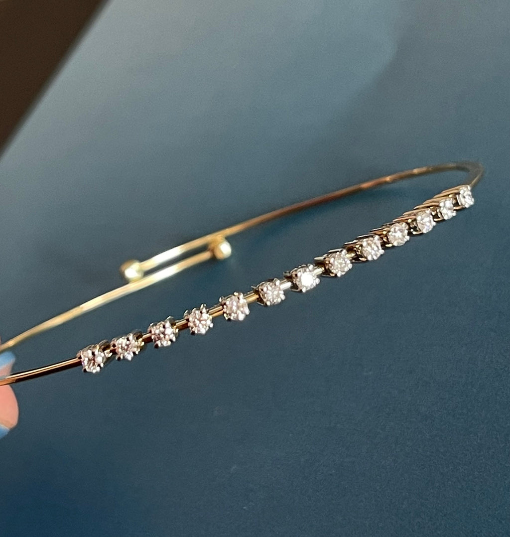 18ct Yellow Gold Diamond Bangle flexi claw set 0.45ct