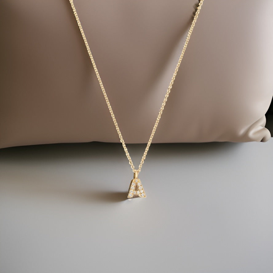 Cervin Blanc DIAMOND INITIAL A NECKLACE IN 18CT GOLD