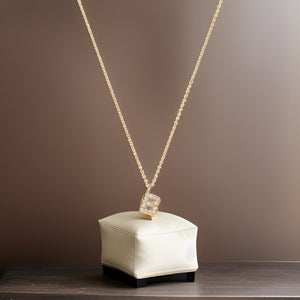 Cervin Blanc DIAMOND INITIAL NECKLACE IN 18CT GOLD