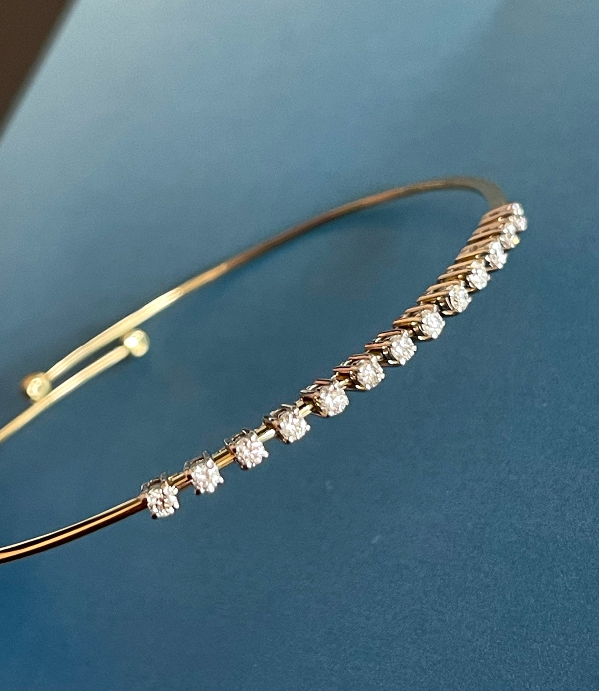 18ct Yellow Gold Diamond Bangle flexi claw set 0.45ct
