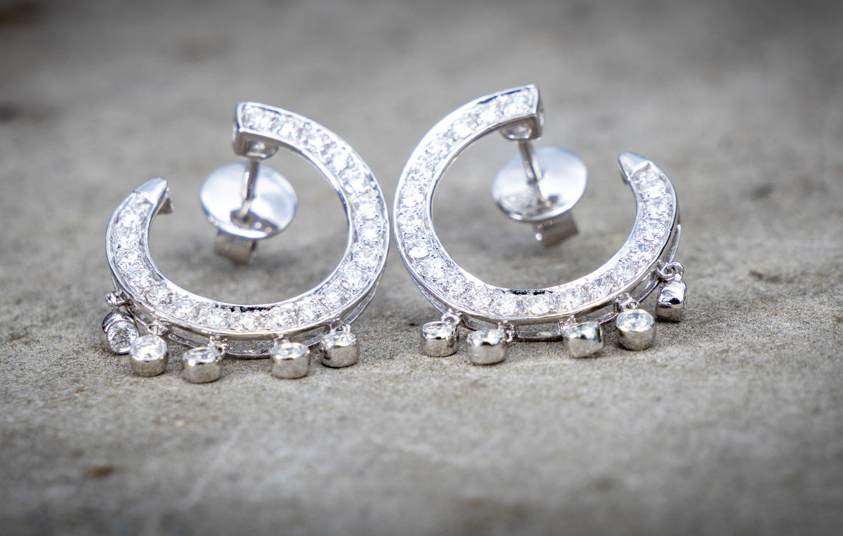 Luxury 18ct white gold diamond curve earrings