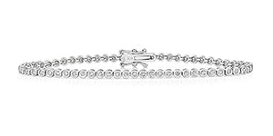 Bracelet de tennis à rubis en or blanc 18 carats serti de diamants