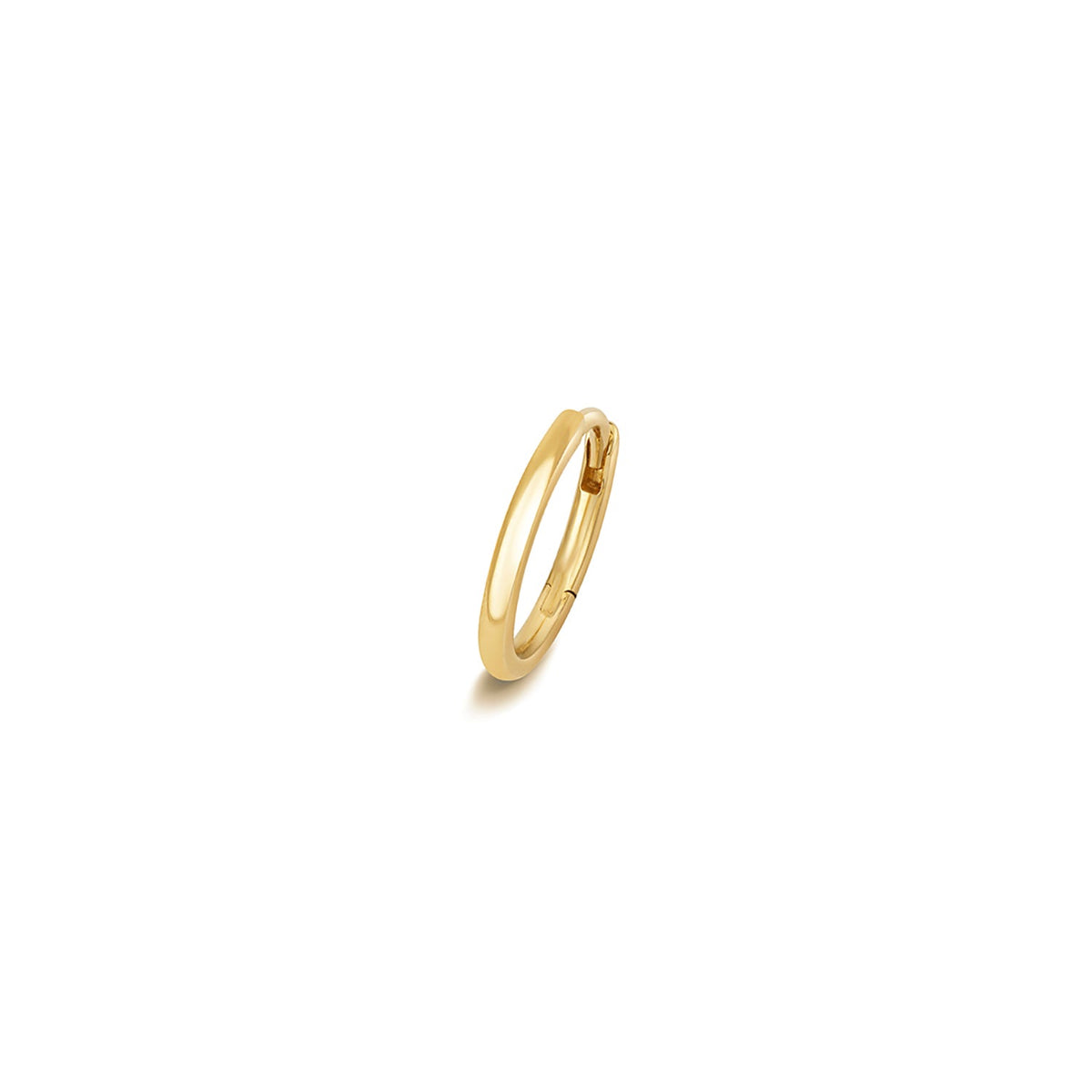 18ct yellow gold cartilage hoop earring with a round tube clicker closure