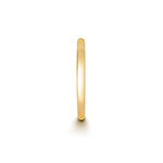 Glamorous 18ct gold hoop earring