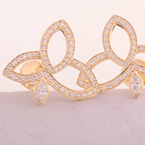 Elegant 0.56ct lotus diamond studs