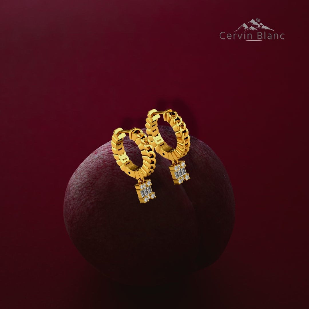 Boucles d'oreilles créoles pendantes en or jaune avec diamants et chaîne
