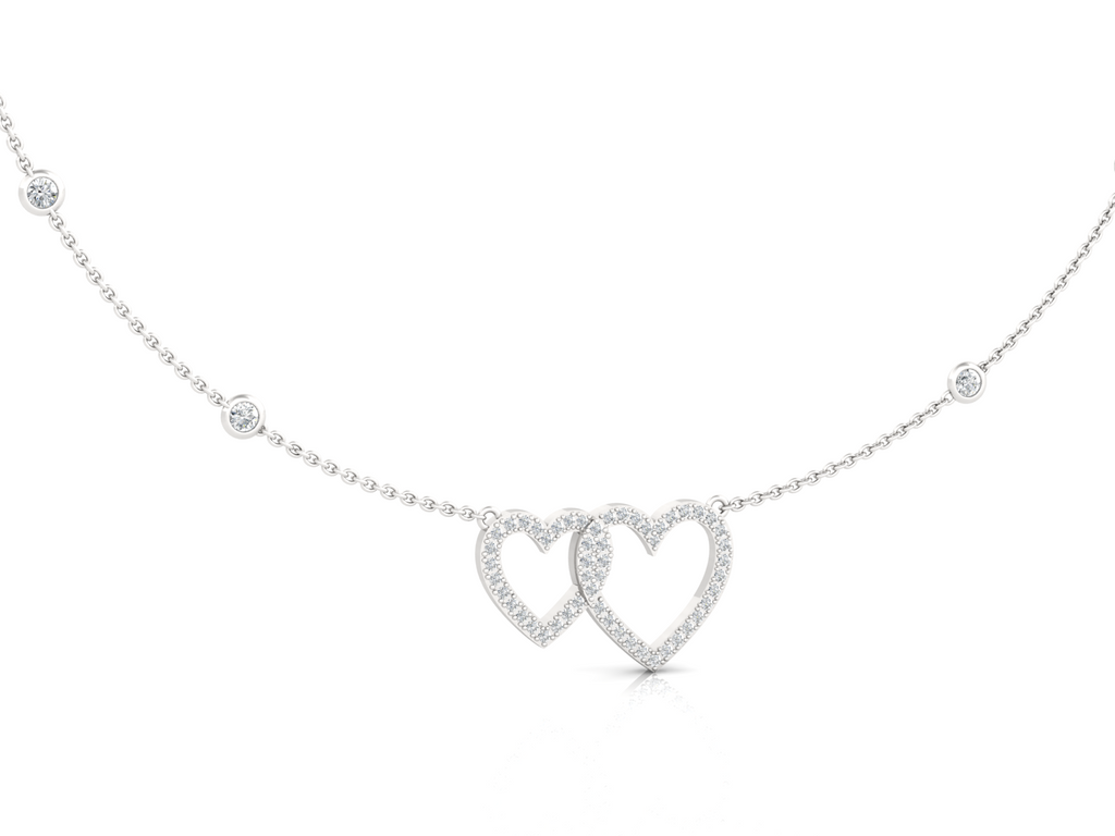  Collana con due cuori in oro bianco 18 carati e diamanti da 0,85 carati, come visto in Mait a Chelsea