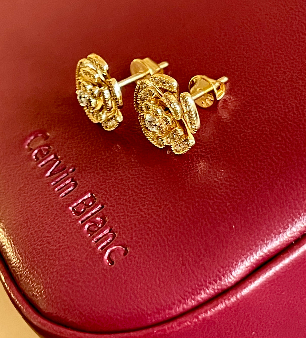 Boucles d'oreilles Alpine Rose en or jaune et diamants