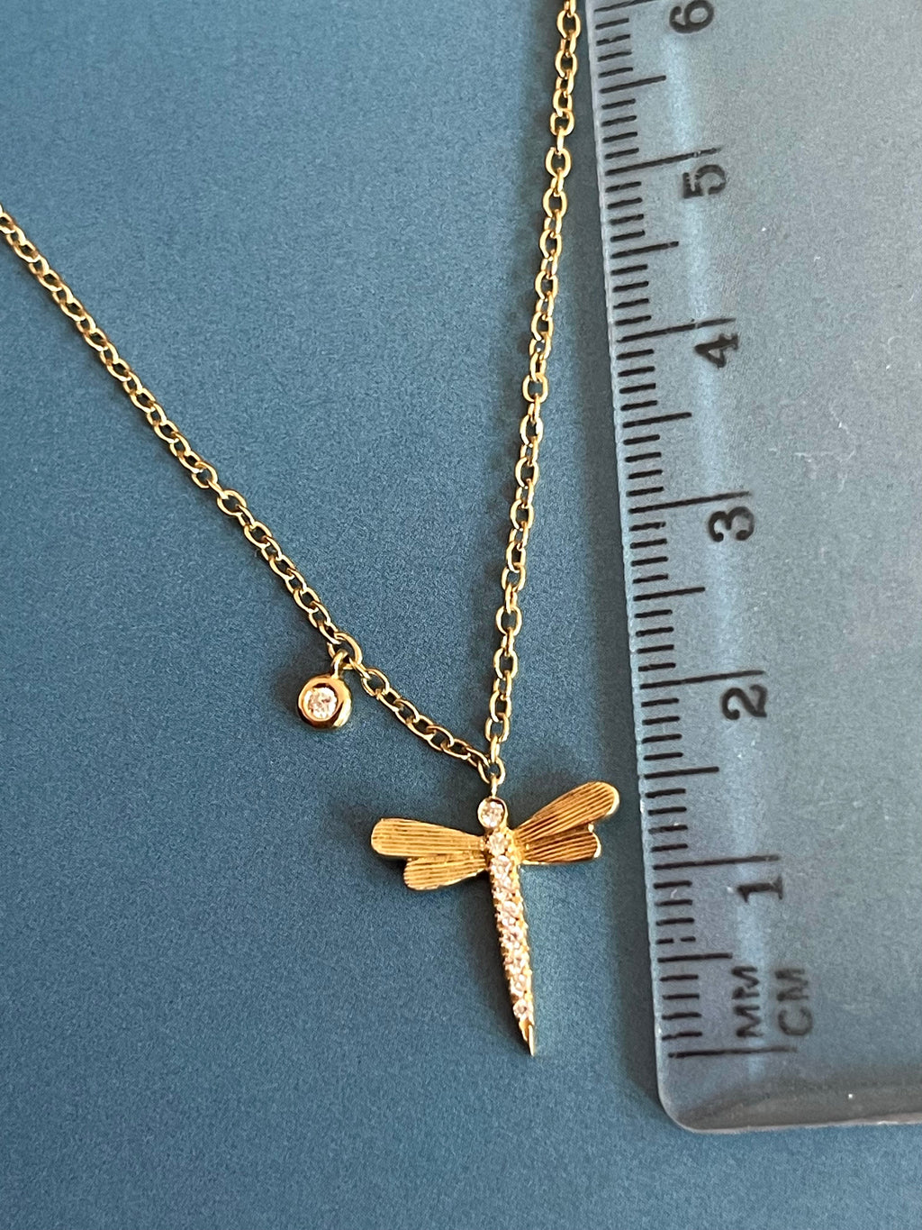 18ct Yellow Gold Diamond Necklace Dragonfly pendant with solitaire charm