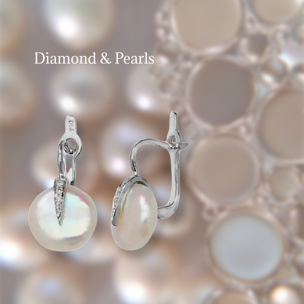 Boucles d'oreilles en or blanc 18 carats avec diamants et perles, fermoir à levier