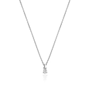 Collier solitaire en or blanc 18 carats serti de diamants et monté sur trois griffes.