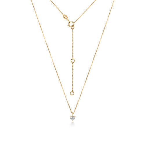 COLLIER EN OR 18 CARATS AVEC DIAMANTS EN FORME DE CŒUR