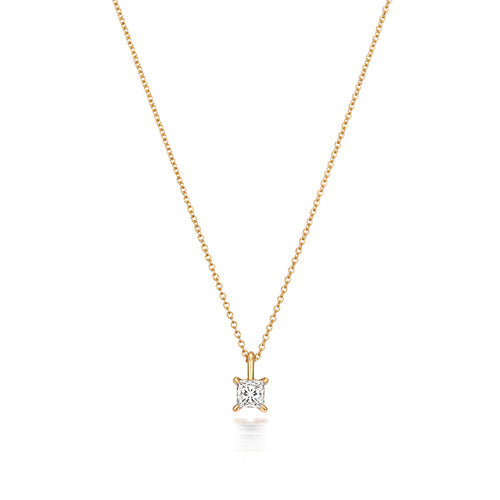 Collier en or 18 carats serti de diamants taille princesse