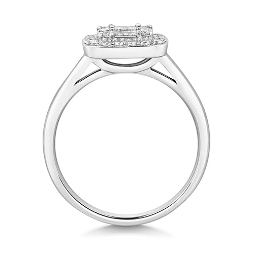 DIAMOND CLUSTER RING IN 18CT WHITE GOLD