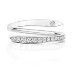 Bague croisée en or blanc 18 carats sertie de diamants