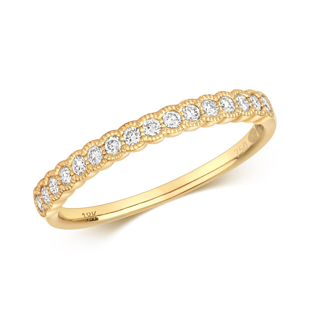 Exquisite diamond millgrain edge ring in 18ct yellow gold